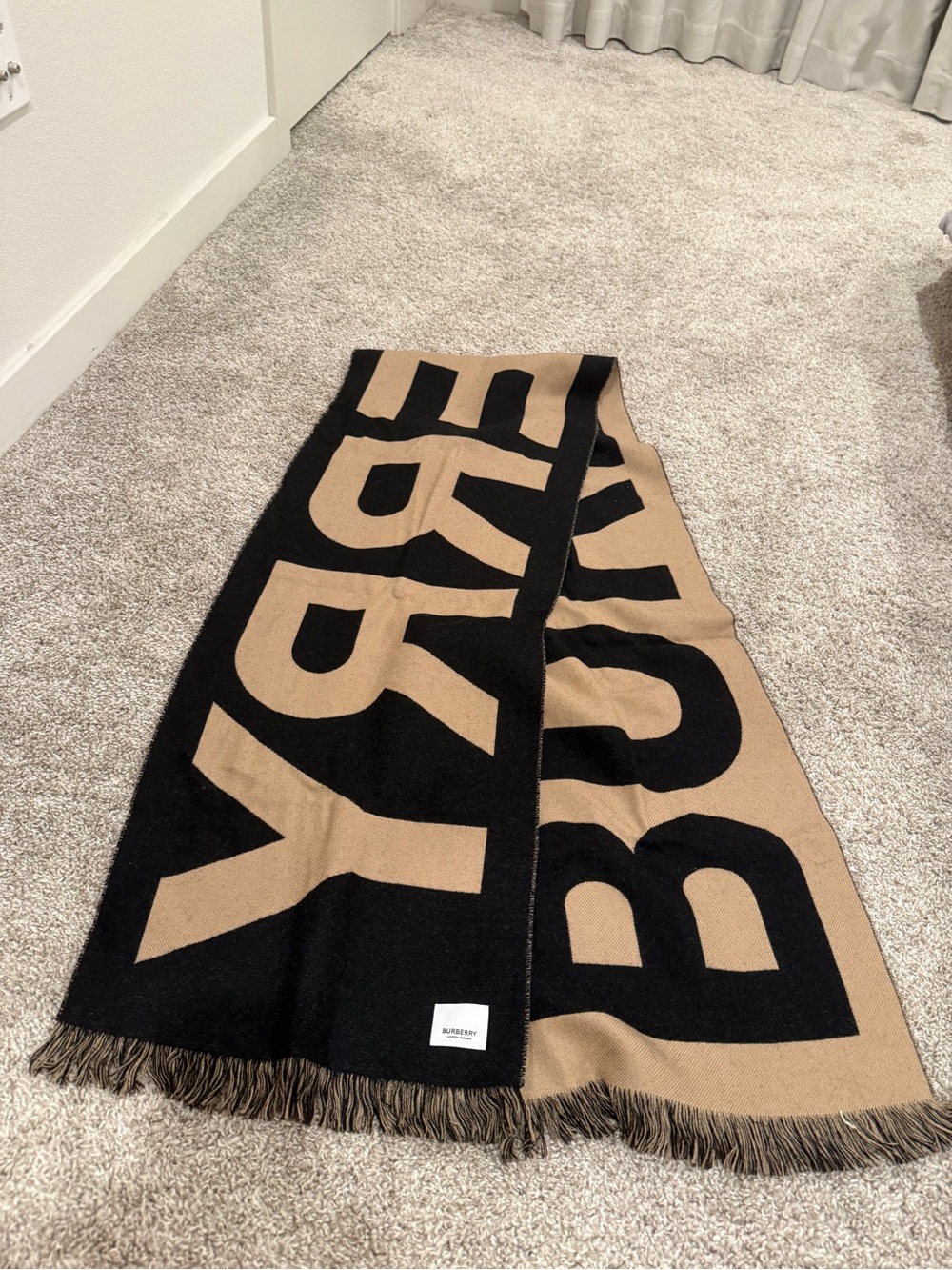 Burberry Logo Jacquard Fringed Edge Scarf